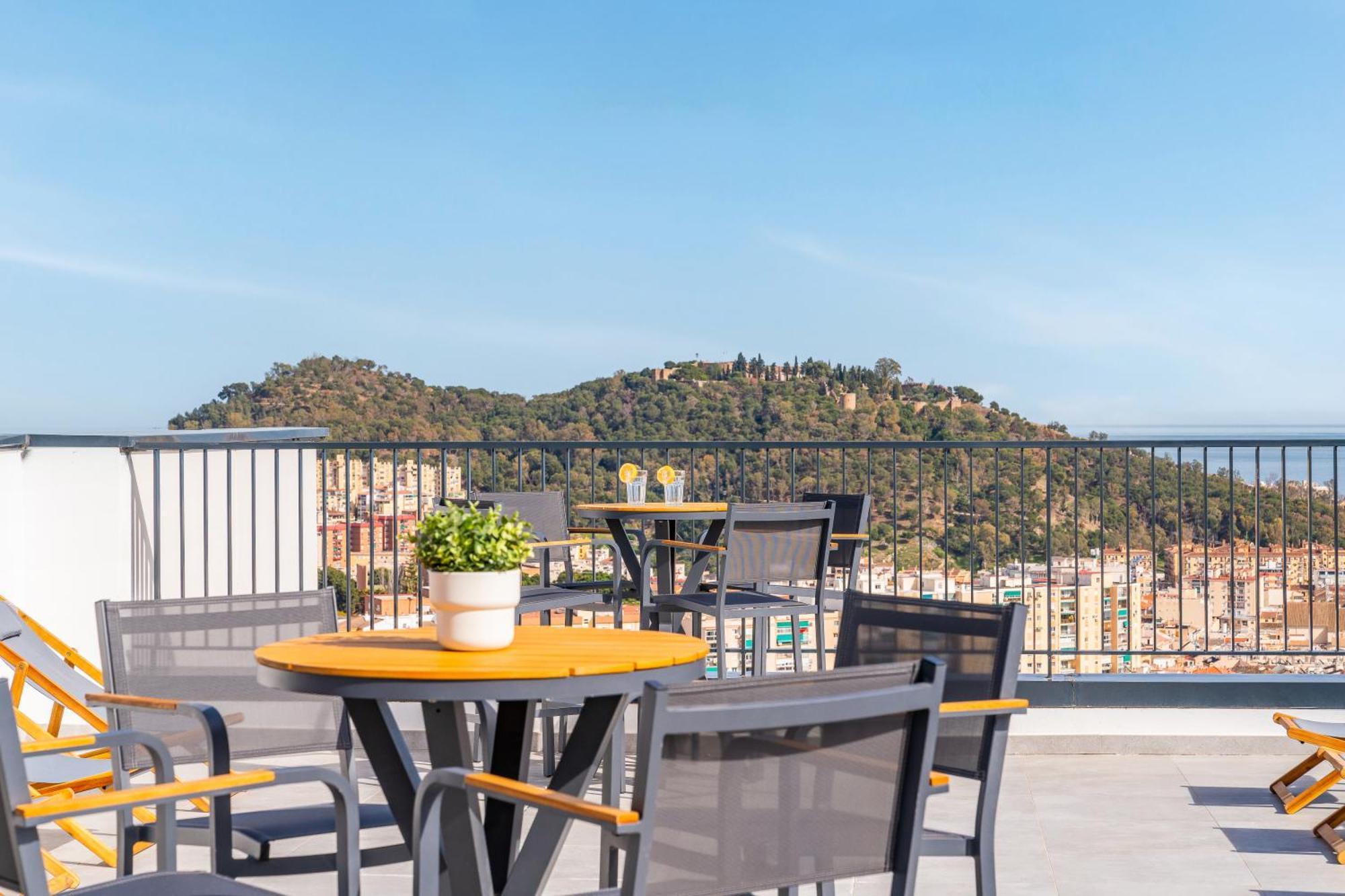 Malaga Tower View Daire Dış mekan fotoğraf